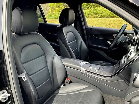 Certified 2022 Mercedes-Benz GLC 300 4MATIC image 7