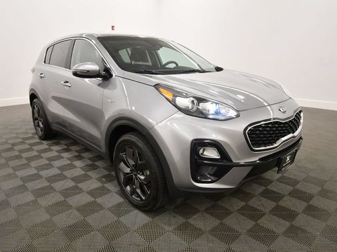 Certified 2022 Kia Sportage LX w/ LX AWD Value Edition Package image 10