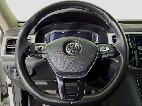 Used 2019 Volkswagen Atlas SEL FWD image 13