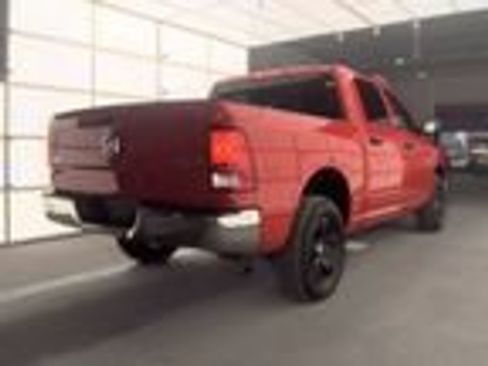 Used 2022 RAM 1500 Classic SLT AWD/4WD image 2