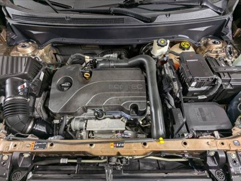Used 2018 Chevrolet Equinox LT FWD image 31