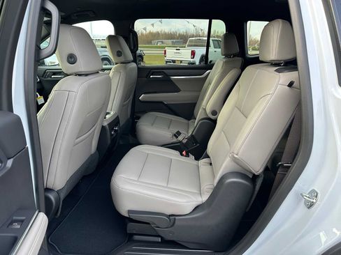 New 2026 GMC Acadia Elevation w/ Black Edition image 18