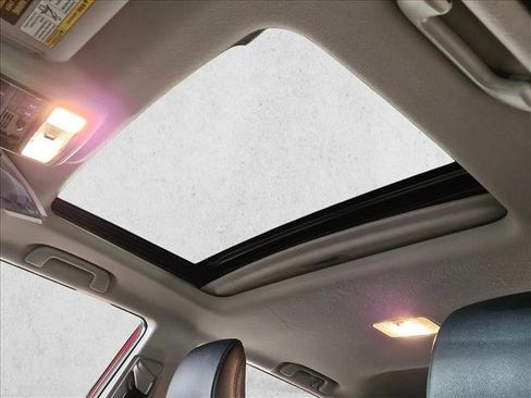 Used 2018 Toyota 4Runner Limited image 16