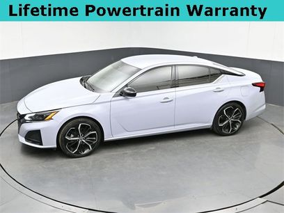 Used 2024 Nissan Altima 2.5 SR