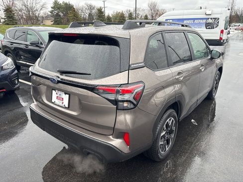 Certified 2025 Subaru Forester Premium w/ Convenience Package #1 image 3