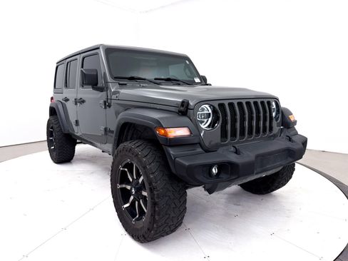 Used 2020 Jeep Wrangler Unlimited Sport AWD/4WD image 10