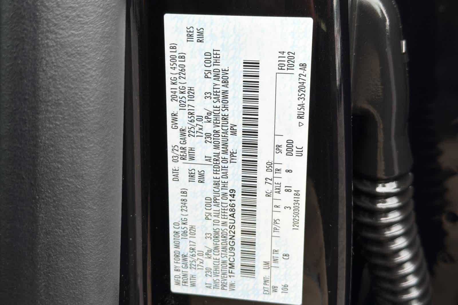 Used 2025 Ford Escape Active AWD/4WD image 28