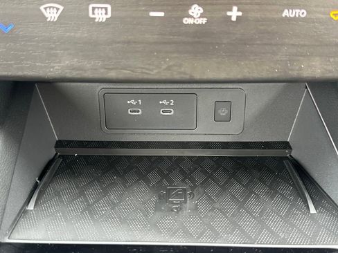 New 2025 Nissan Murano Platinum image 24