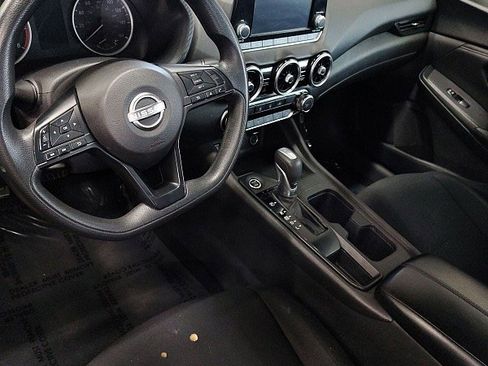 Used 2024 Nissan Sentra S FWD image 12