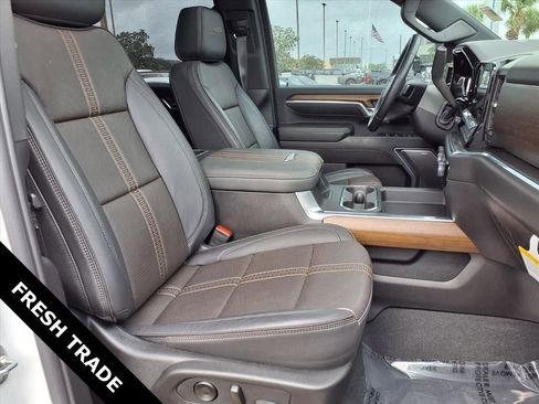 Used 2024 Chevrolet Silverado 2500 High Country w/ High Country Premium Package image 30