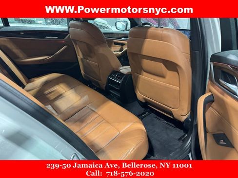 Used 2019 BMW 540i xDrive w/ Convenience Package AWD/4WD image 32