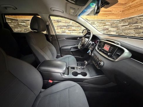 Used 2016 Kia Sorento LX w/ LX Convenience Package AWD/4WD image 14