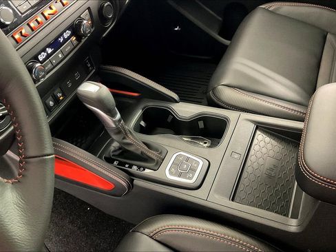 New 2026 Nissan Frontier PRO-4X w/ Pro Premium Package image 11