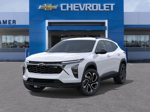 New 2026 Chevrolet Trax RS w/ Driver Confidence Package image 6