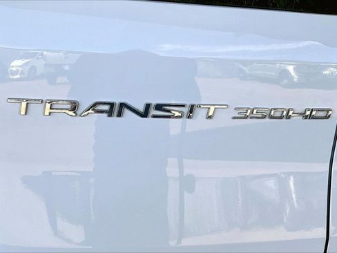 Used 2023 Ford Transit 350 XLT image 30