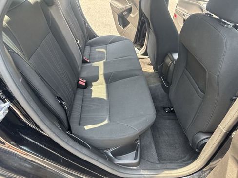 Used 2016 Ford Focus SE FWD image 11