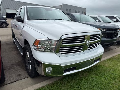 Used 2017 RAM 1500 Big Horn AWD/4WD image 1