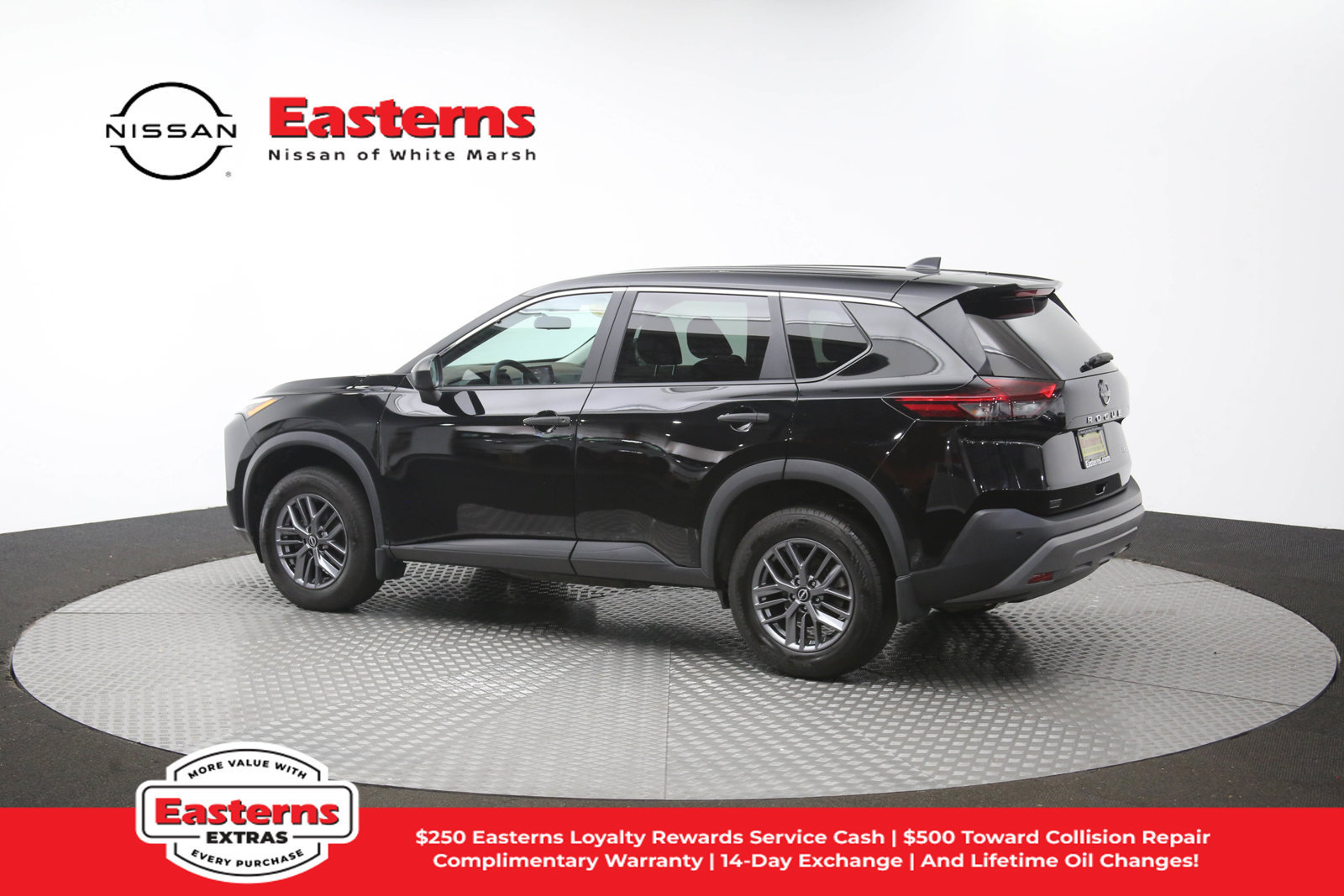 Used 2023 Nissan Rogue S AWD/4WD image 59