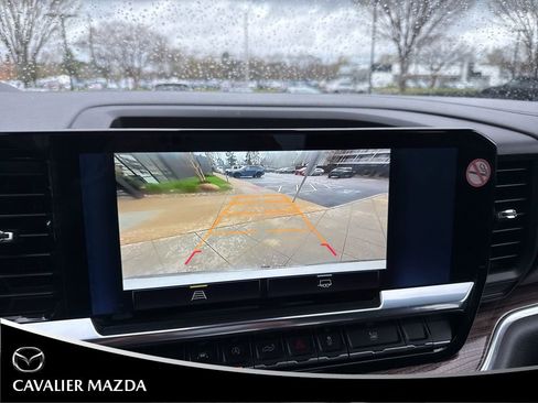 Used 2025 Chevrolet Silverado 1500 LT image 12