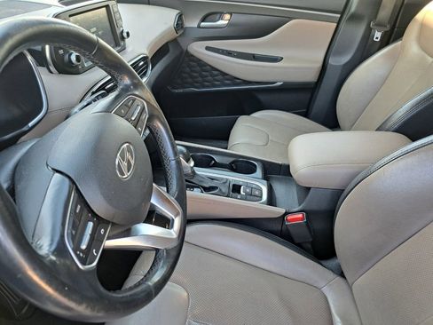Used 2020 Hyundai Santa Fe SEL image 19