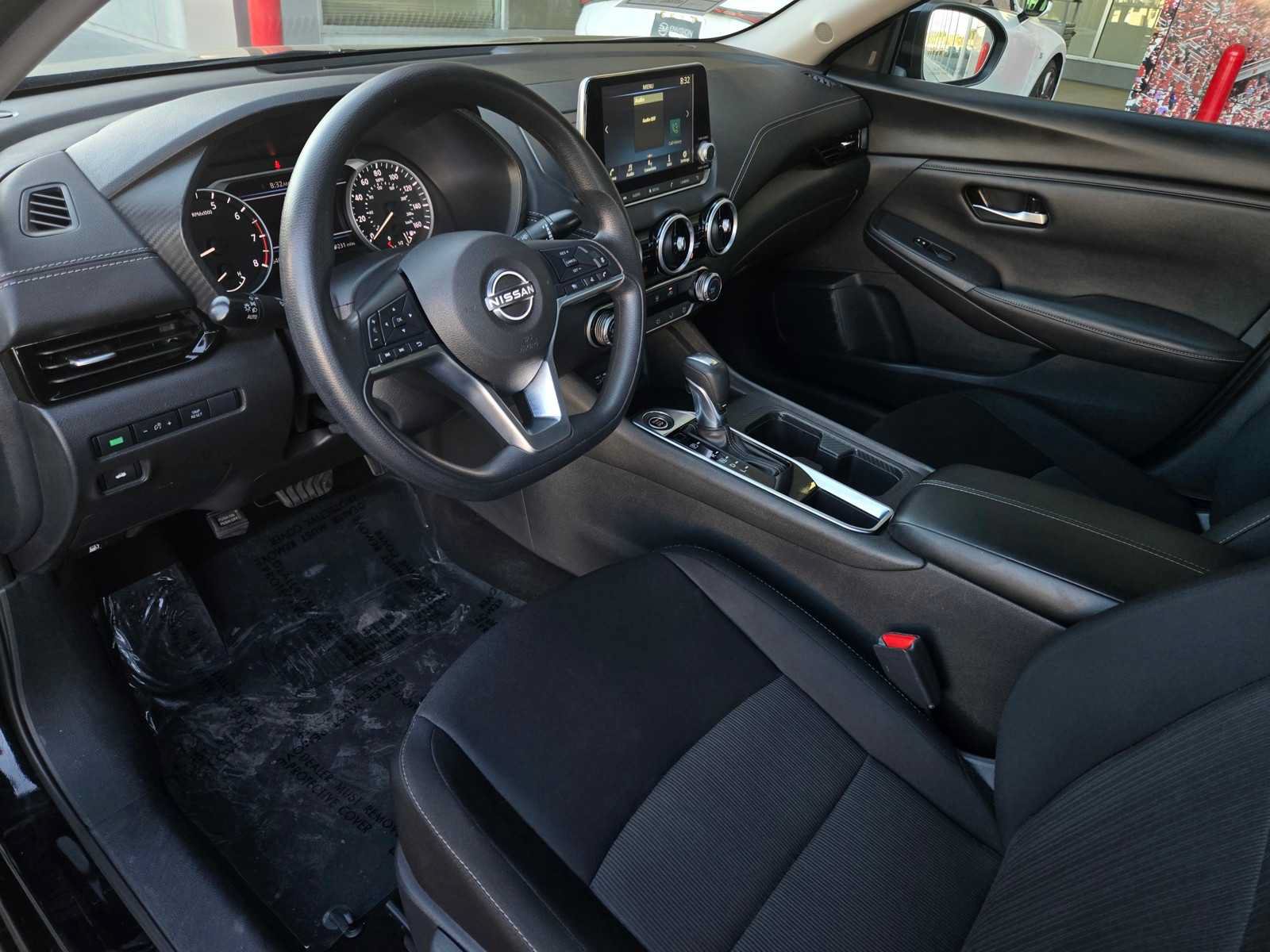 Used 2024 Nissan Sentra SV FWD image 8