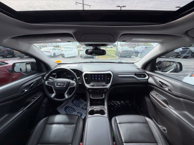 Used 2023 GMC Acadia SLT w/ Elevation Edition AWD/4WD image 14