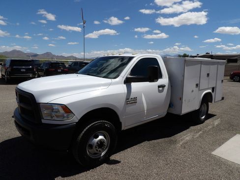 Used 2015 RAM 3500 Tradesman w/ Power & Remote Entry Group AWD/4WD image 4