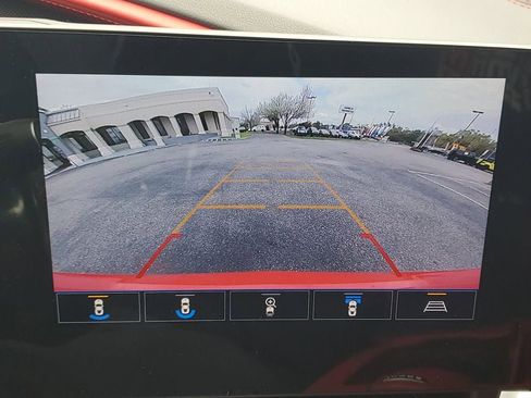 Used 2022 Chevrolet Corvette Stingray Preferred Cpe w/ Z51 Performance Package RWD image 19