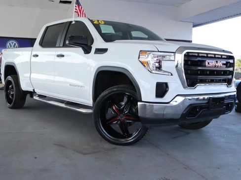 Used 2020 GMC Sierra 1500 4x4 Crew Cab w/ Fleet Convenience Package image 3
