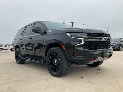 Used 2021 Chevrolet Tahoe Z71 w/ Rear Media and Nav Package image 32