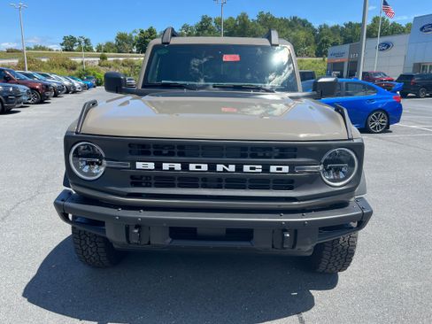 New 2026 Ford Bronco Big Bend w/ Black Diamond Package AWD/4WD image 3