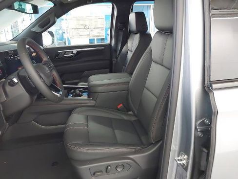 New 2026 Chevrolet Suburban RST w/ Comfort Package image 23