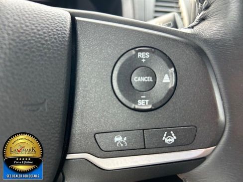 Used 2024 Honda Odyssey EX-L image 11