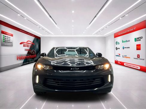 Used 2017 Chevrolet Camaro LT image 3
