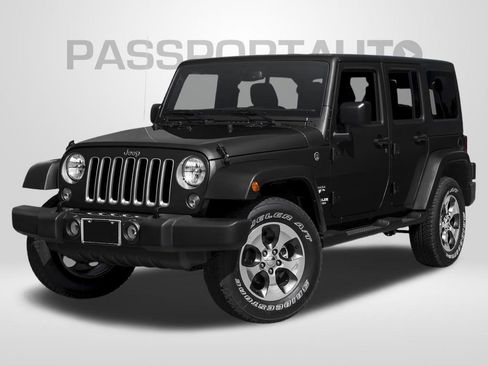 Used 2015 Jeep Wrangler Unlimited Sahara w/ Dual Top Group image 4