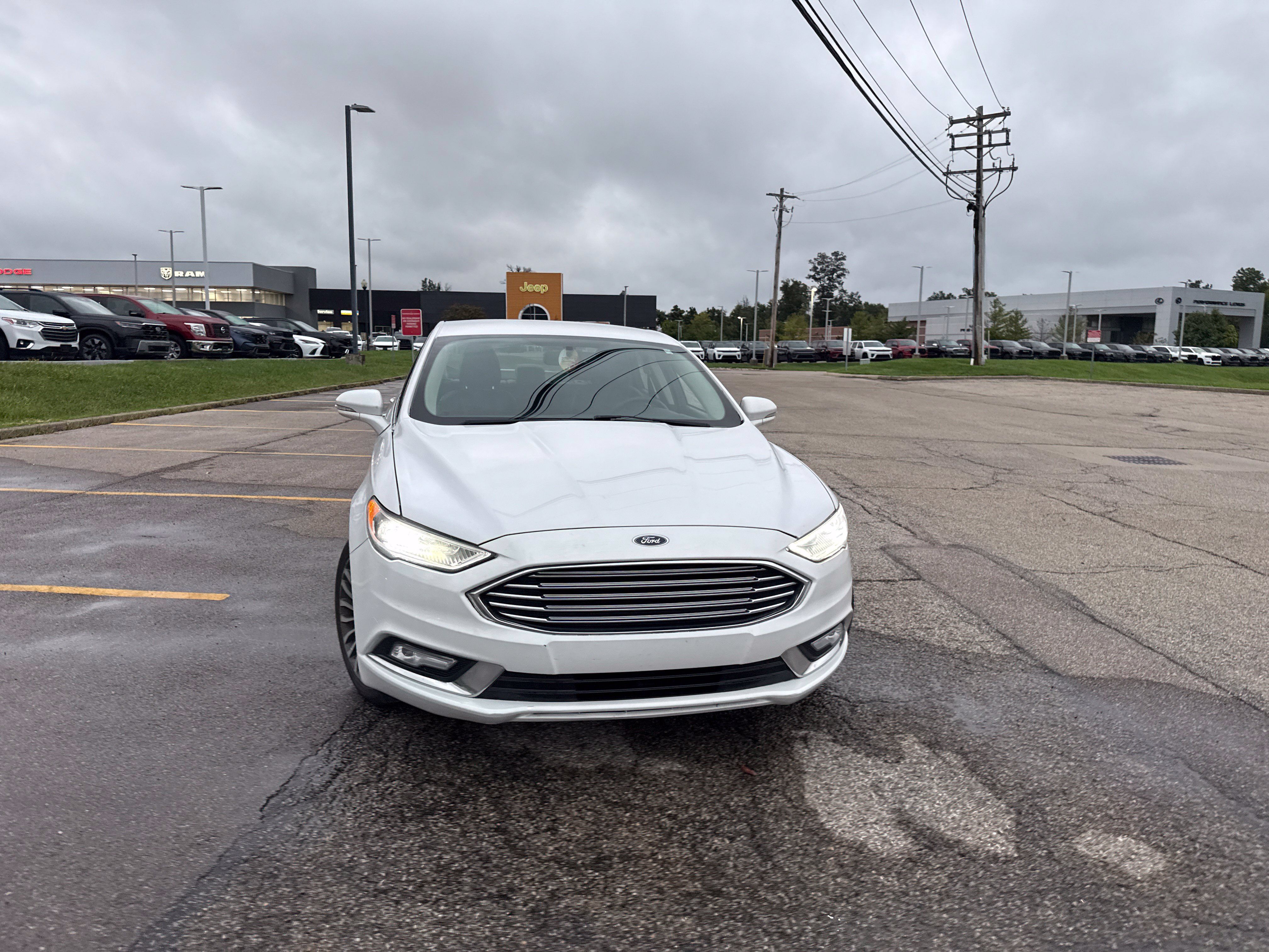 Used 2017 Ford Fusion Titanium FWD image 19