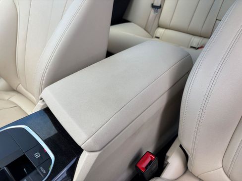 Used 2019 BMW 330i xDrive Sedan w/ Premium Package AWD/4WD image 33