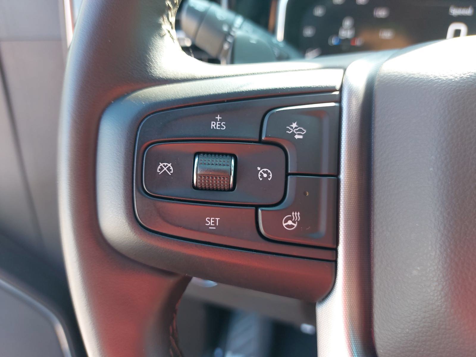 Used 2023 GMC Sierra 1500 SLT w/ SLT Premium Package AWD/4WD image 16