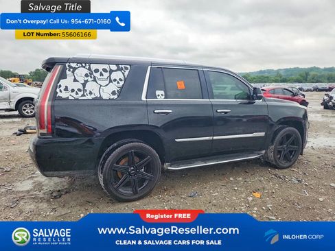 Used 2016 Cadillac Escalade Luxury RWD image 4