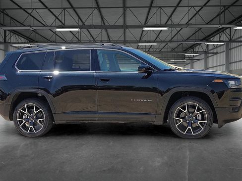 New 2026 Jeep Cherokee Limited AWD/4WD image 5
