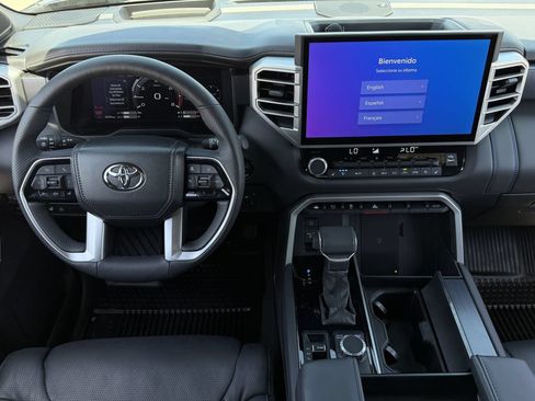 Used 2025 Toyota Tundra Platinum AWD/4WD image 15
