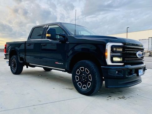New 2026 Ford F350 Platinum image 3