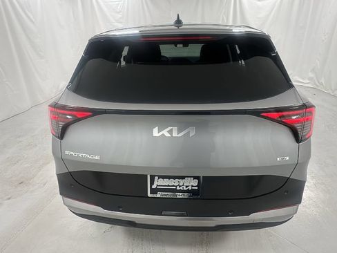 New 2026 Kia Sportage LX image 4