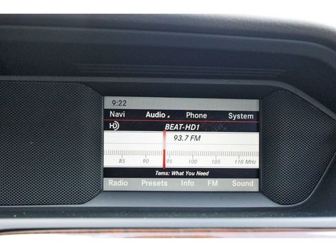 Used 2013 Mercedes-Benz C 250 Sedan image 26