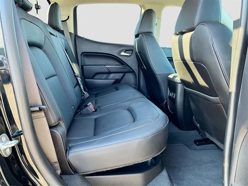 Used 2021 Chevrolet Colorado ZR2 image 24