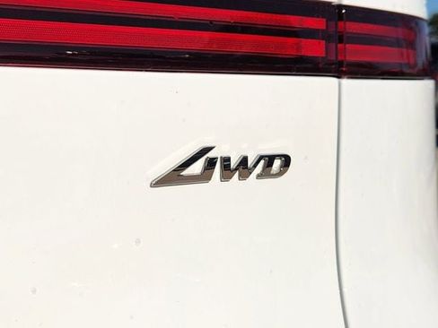 Used 2026 Genesis GV70 2.5T Sport Prestige AWD/4WD image 8