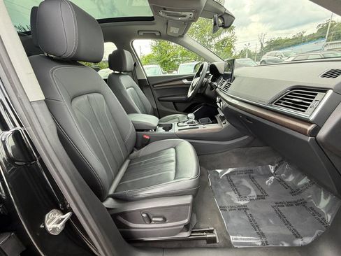 Used 2023 Audi Q5 2.0T Premium w/ Convenience Package AWD/4WD image 25