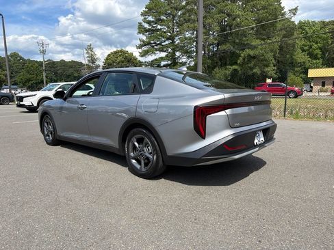 Used 2025 Kia K4 FWD image 7