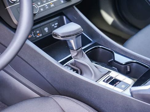 New 2026 Hyundai Tucson SE image 19