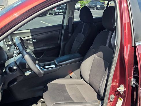 Used 2022 Nissan Sentra SV FWD image 10